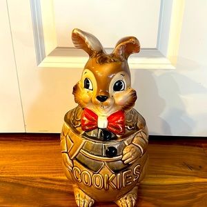 Vintage Cookie Jar Royal Sealy Peter Rabbit Bunny Cookie Jar
